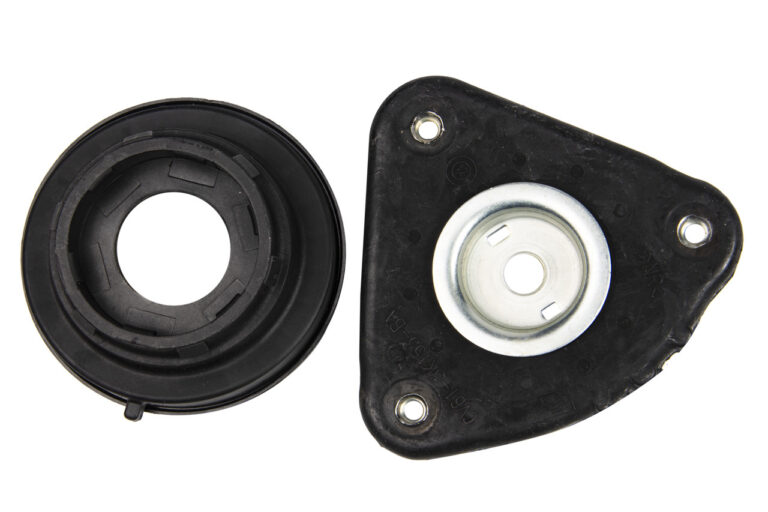 Опора переднего амортизатора(с подшипником) Raiso (Швеция) Mazda 3/ Мазда 3 2004-