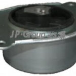 1217900370 JP GROUP кронштейн двигателя