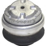 1317901300 JP GROUP кронштейн двигателя