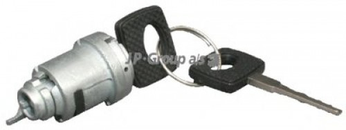 1390400100 JP GROUP замок