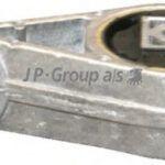 1517900700 JP GROUP кронштейн двигателя